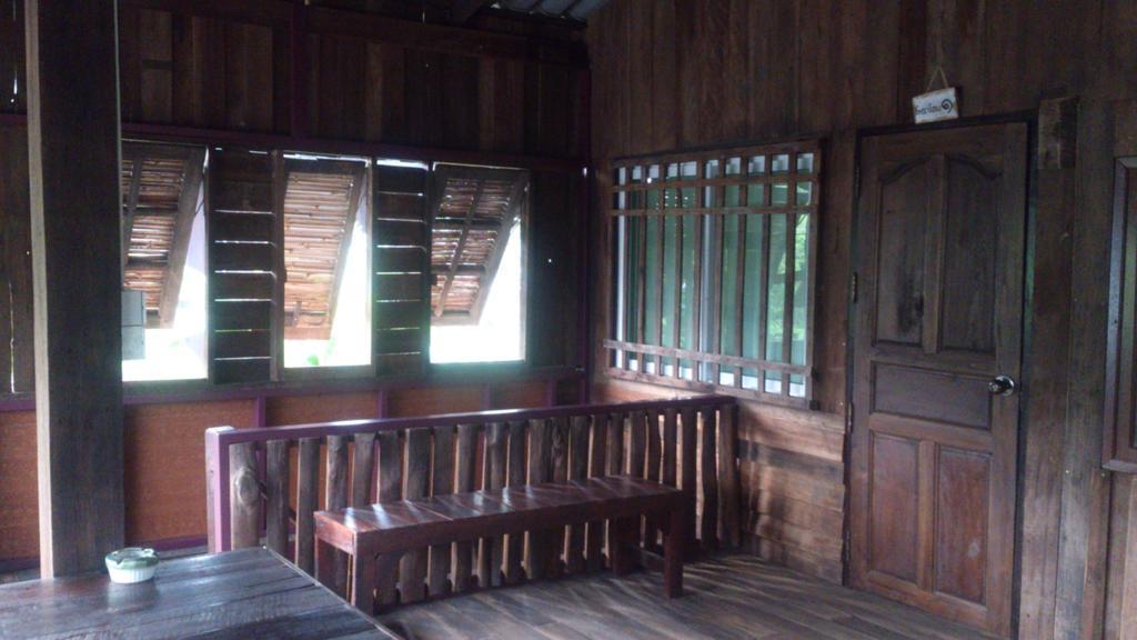 Hora Home Lampang Luaran gambar